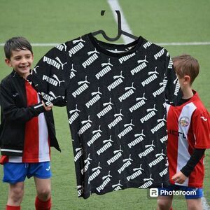 Puma Logo‎ T-Shirt Size M 8 Boy's (T83)